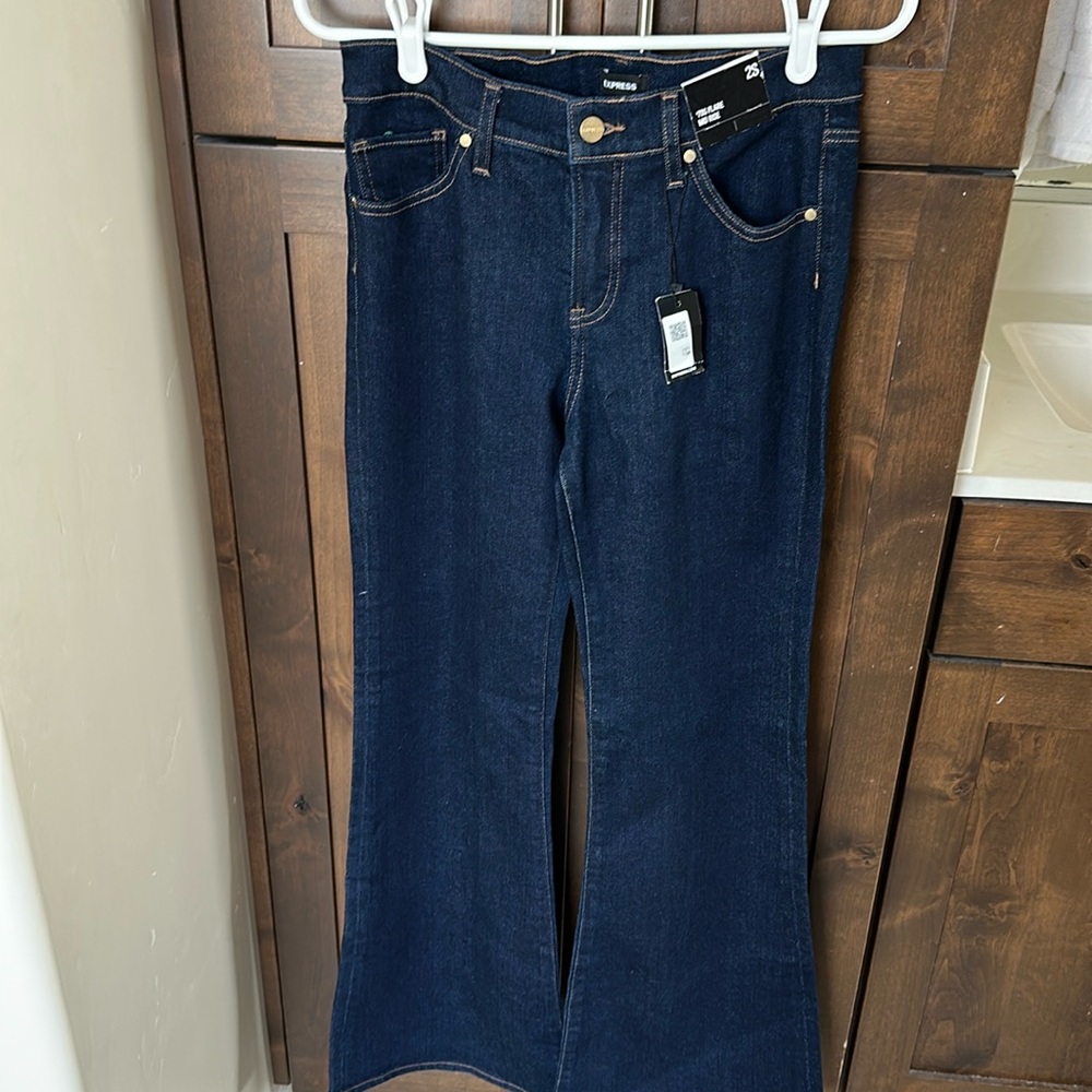 Express Jeans